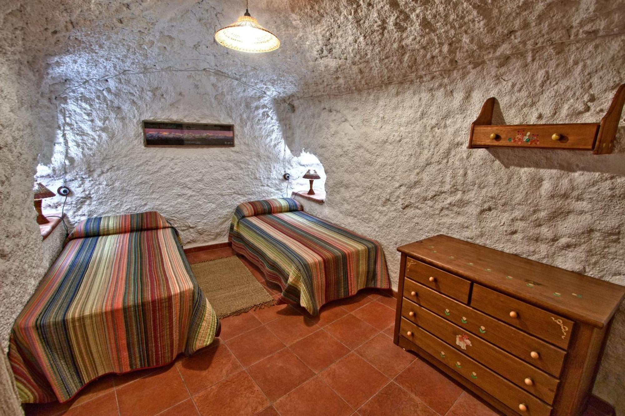 Hostal Cuevas el Torriblanco Gorafe Exterior foto