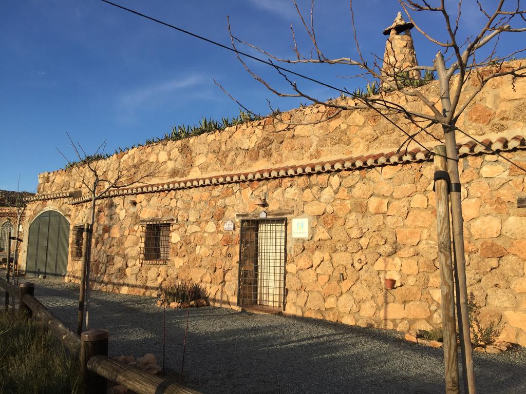 Hostal Cuevas el Torriblanco Gorafe Exterior foto