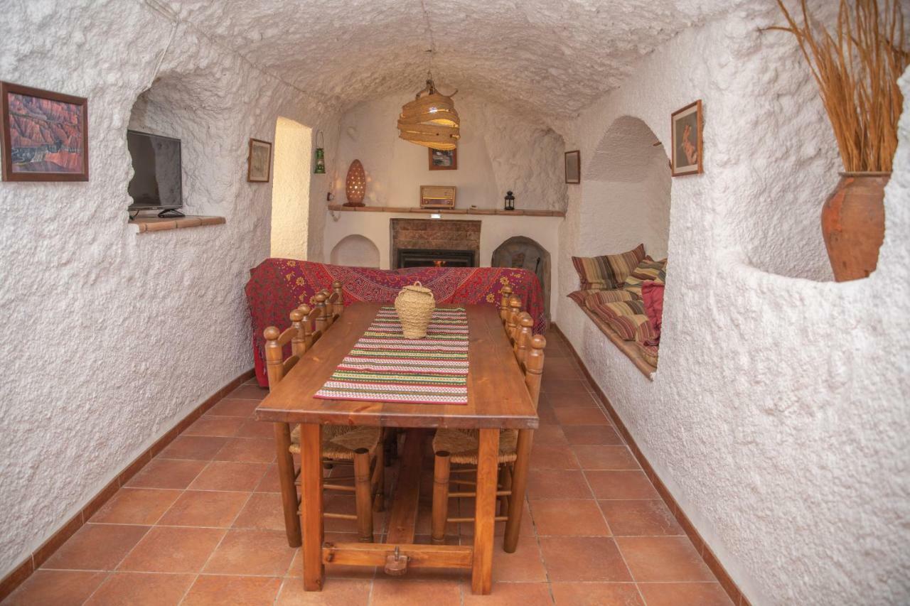 Hostal Cuevas el Torriblanco Gorafe Exterior foto